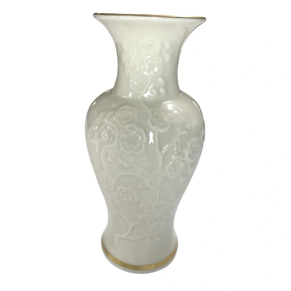 Vintage 1950s Lenox Ming Blossom Porcelain Vase White Gold Trim 6.5